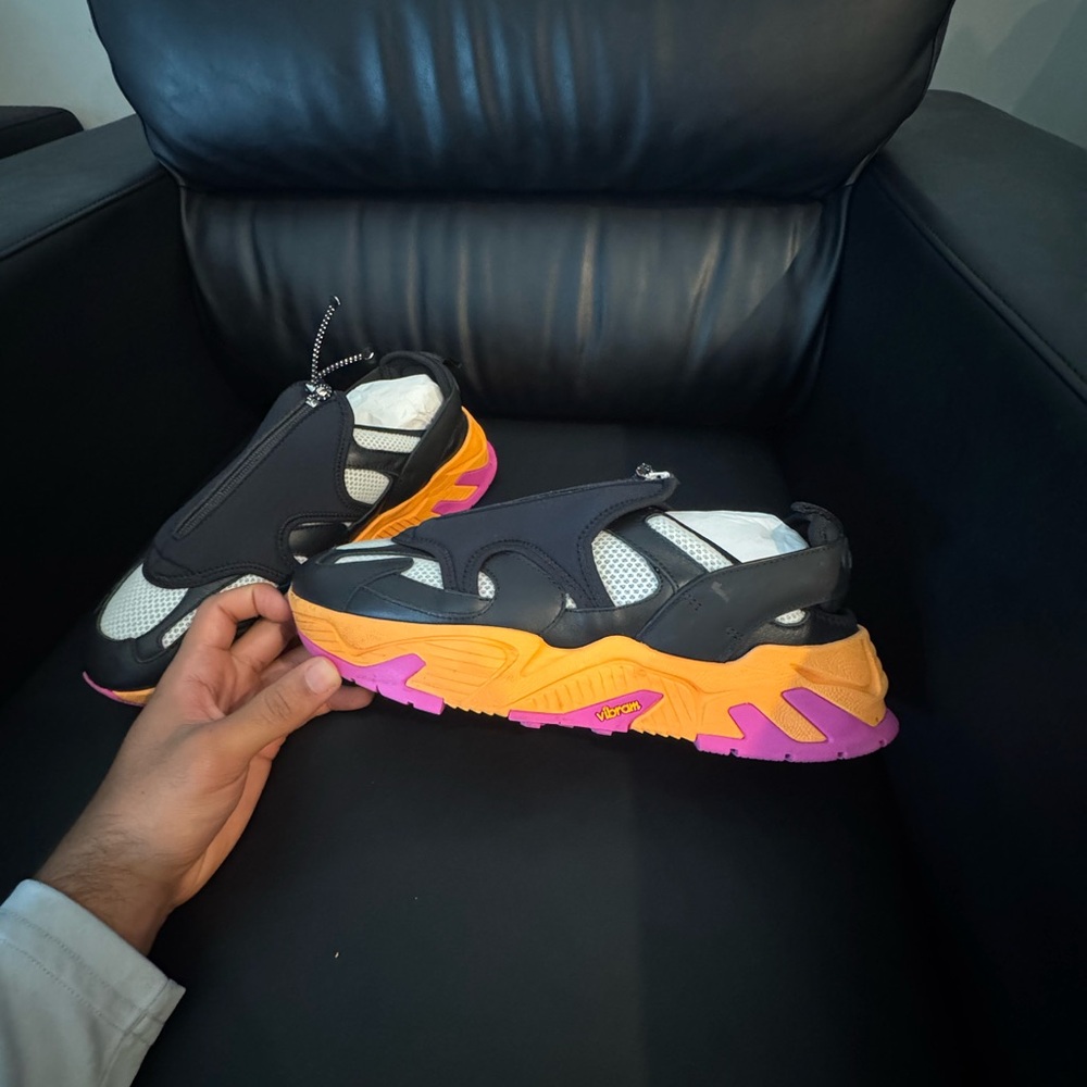 Iceberg Men’s Shoes in Black and Orange